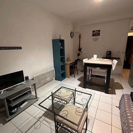 Appartement T2 Au Port De Canet-En-Roussillon - Proche De La Plage Et De L'Aquarium Oniria מראה חיצוני תמונה