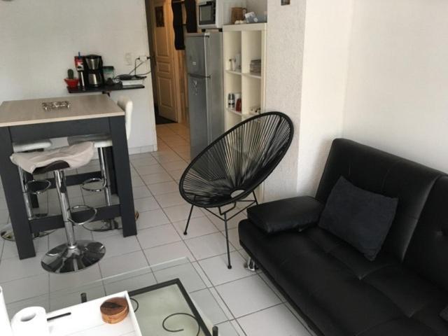 Appartement T2 Au Port De Canet-En-Roussillon - Proche De La Plage Et De L'Aquarium Oniria מראה חיצוני תמונה