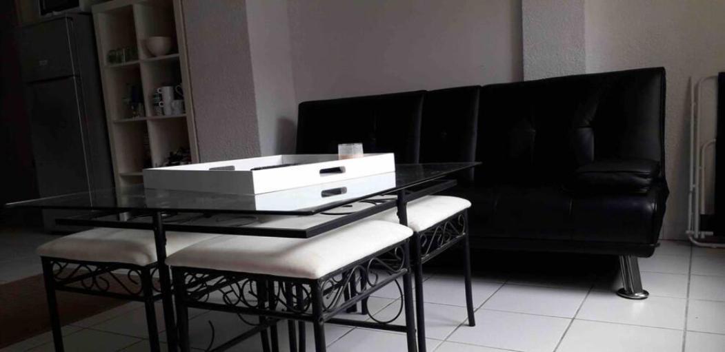 Appartement T2 Au Port De Canet-En-Roussillon - Proche De La Plage Et De L'Aquarium Oniria מראה חיצוני תמונה