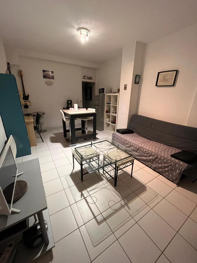 Appartement T2 Au Port De Canet-En-Roussillon - Proche De La Plage Et De L'Aquarium Oniria מראה חיצוני תמונה